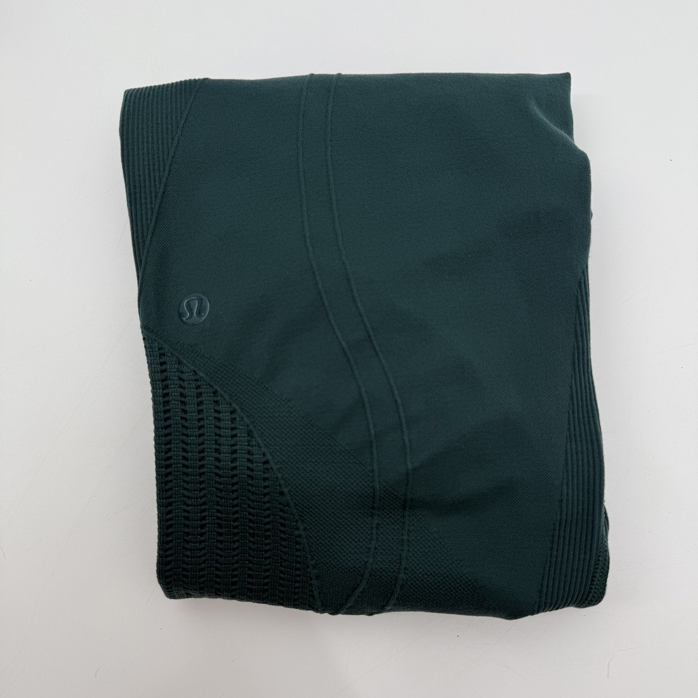 Lululemon Pants Womens 8 Green Seamless‎ Mesh Yoga Cropped Leggings Athletic Gym